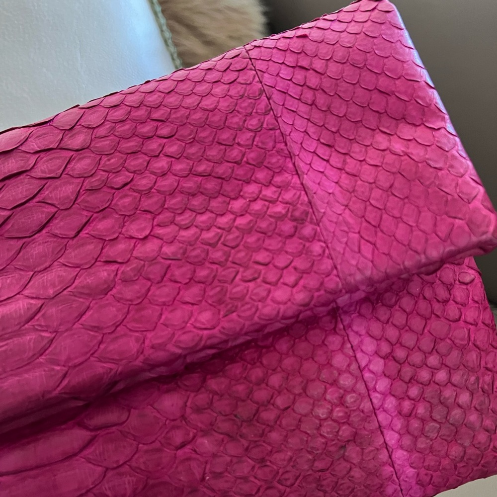 Real Python Skin Clutch – Pink Statement Piece - Picture 8 of 10